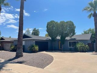 8425 E BONITA Drive, Scottsdale, AZ 85250