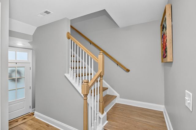 233 Ben Hill Dr, Antioch, TN 37013