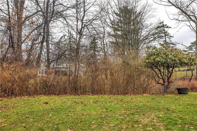 61 Strawberry Lane, Marshall, PA 15090