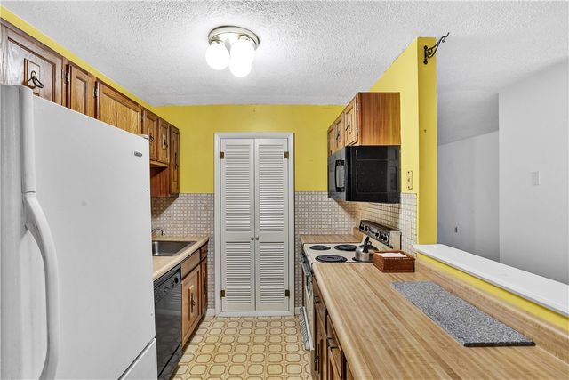 61 Strawberry Lane, Marshall, PA 15090