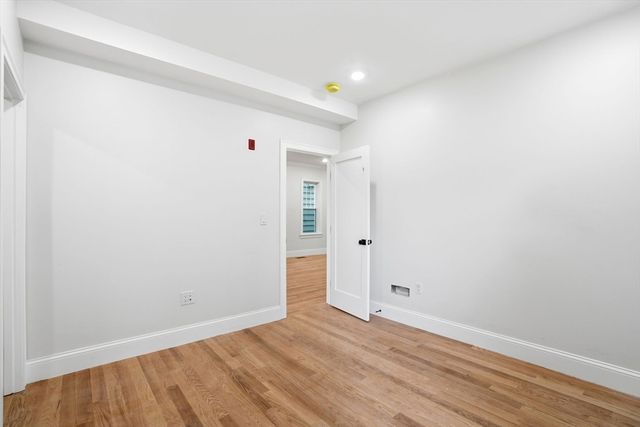 13 Langmaid Ave 1, Somerville, MA 02145