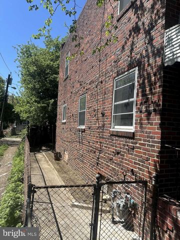 1169 MAGNOLIA AVE, Camden, NJ 08103