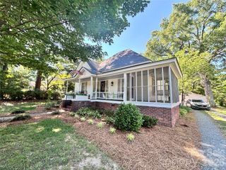 825 Montgomery Avenue 1, Albemarle, NC 28001
