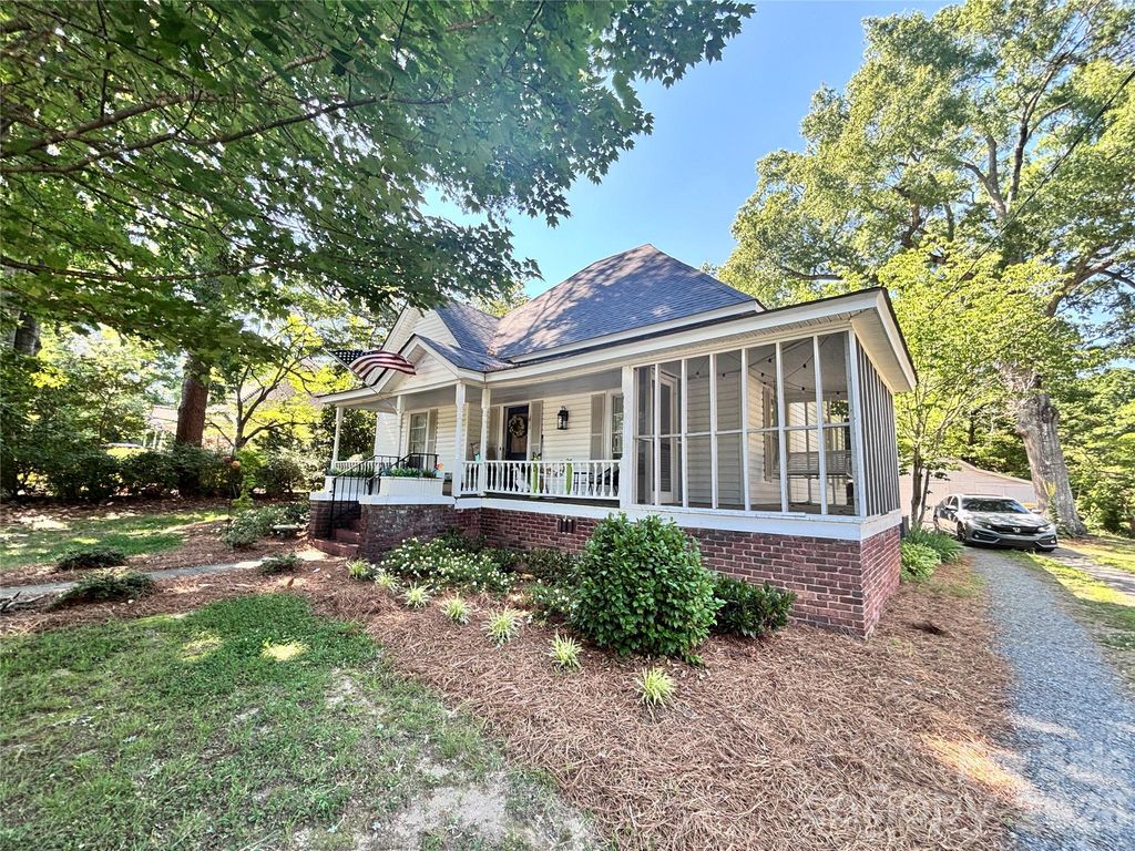 825 Montgomery Avenue 1, Albemarle, NC 28001