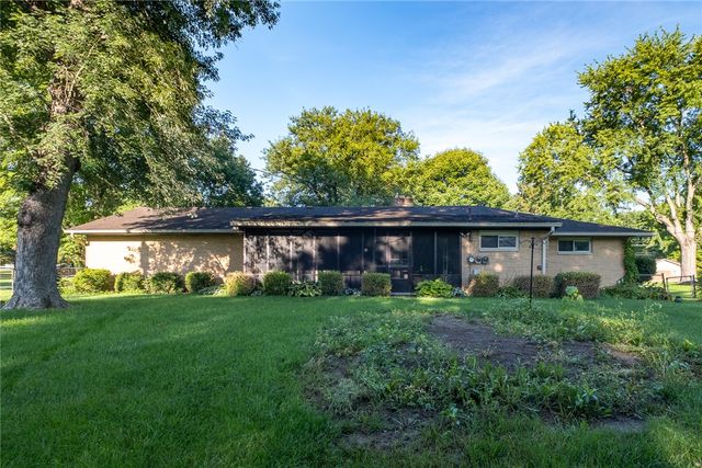 1072 Ceylon Circle, Beavercreek, OH 45430