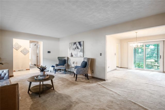 1072 Ceylon Circle, Beavercreek, OH 45430