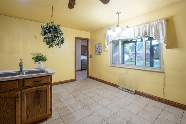 1072 Ceylon Circle, Beavercreek, OH 45430