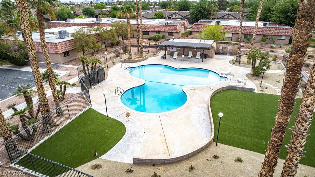 6436 Candlebrush Lane, Las Vegas, NV 89107 — photo 2