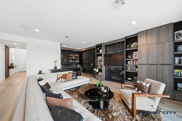 1453 Stearns Wharf Rd, Chula Vista, CA 91913