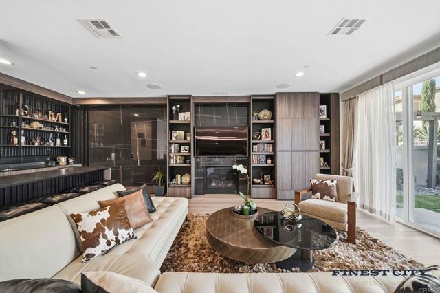 1453 Stearns Wharf Rd, Chula Vista, CA 91913