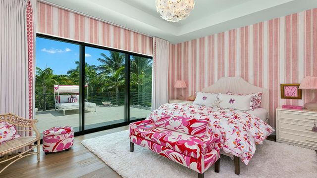 18 E Ocean Avenue, Ocean Ridge, FL 33435