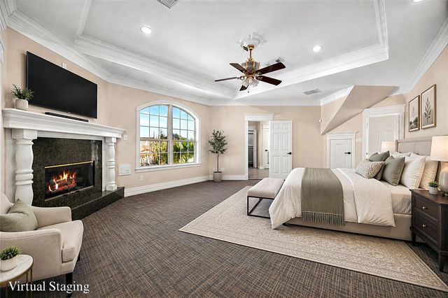 1002 Island View, League City, TX 77565
