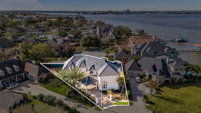 1002 Island View, League City, TX 77565