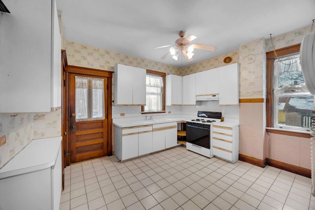 1322 Main Street, Crete, IL 60417