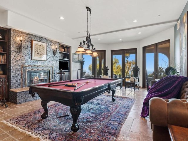 22331 Swenson Drive, Topanga, CA 90290