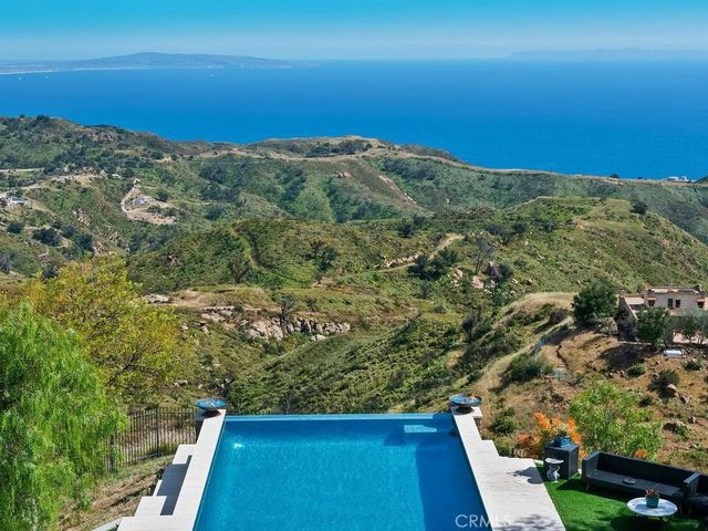 22331 Swenson Drive, Topanga, CA 90290
