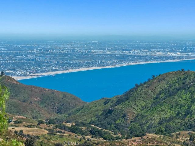 22331 Swenson Drive, Topanga, CA 90290