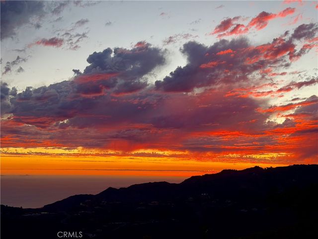 22331 Swenson Drive, Topanga, CA 90290
