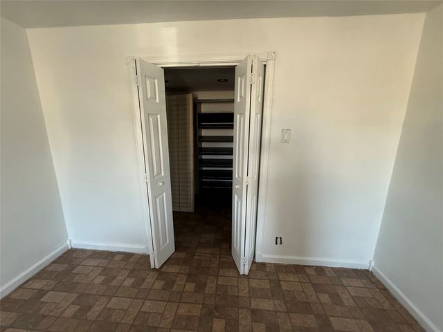 2518 Mclemore Avenue, Fort Worth, TX 76111