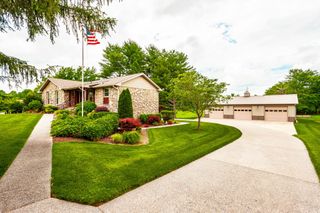 200 Longview Dr, White House, TN 37188