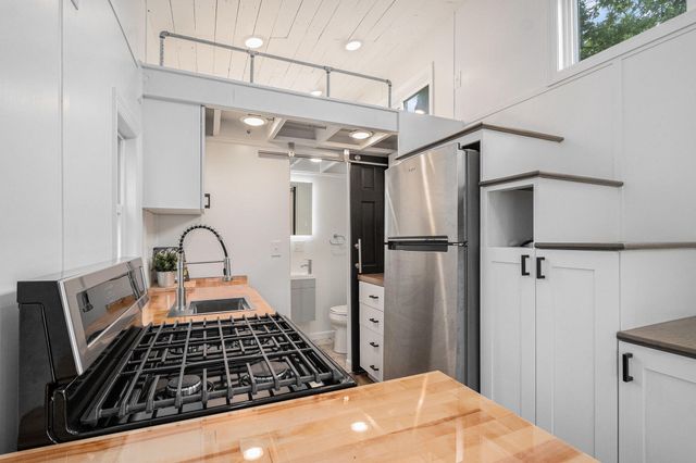 12377 Bair Lake Street 4, Newberg Twp, MI 49061