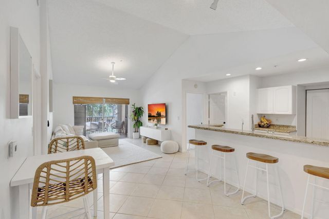 284 Village Boulevard 9307, Tequesta, FL 33469