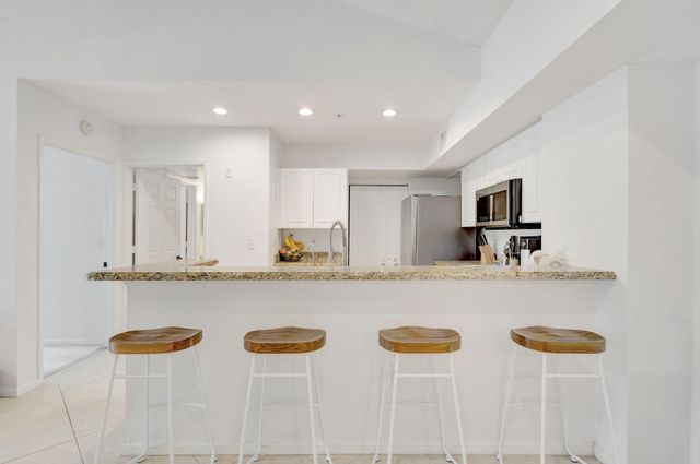 284 Village Boulevard 9307, Tequesta, FL 33469