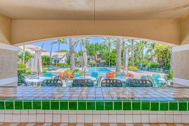 284 Village Boulevard 9307, Tequesta, FL 33469