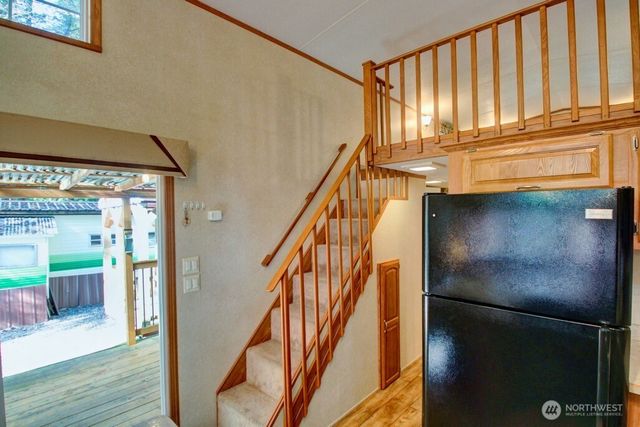 25 Drial Loop, Deming, WA 98244