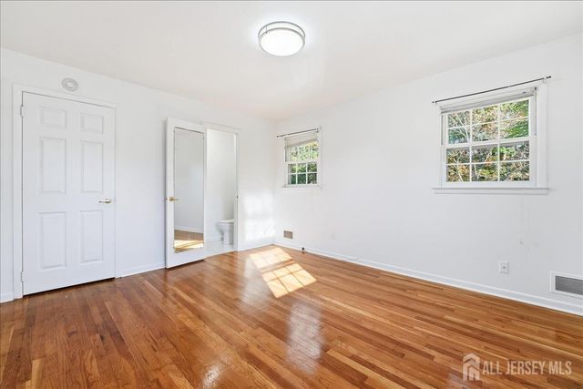 35 Brooktree Road, East Windsor, NJ 08520