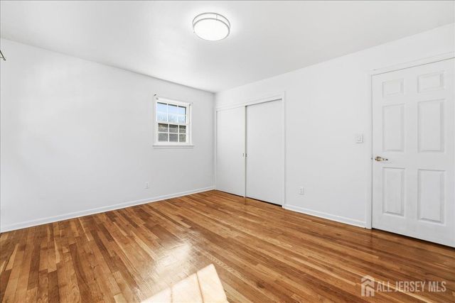 35 Brooktree Road, East Windsor, NJ 08520