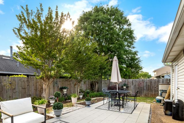 1274 Leaside Lane, Hixson, TN 37343
