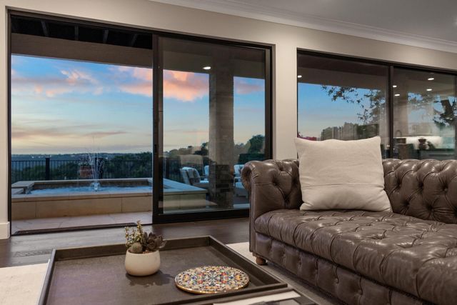 7201 Holly Fern CV, Austin, TX 78750