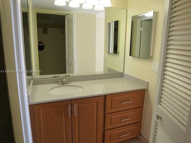 600 NE 36th St 517, Miami, FL 33137