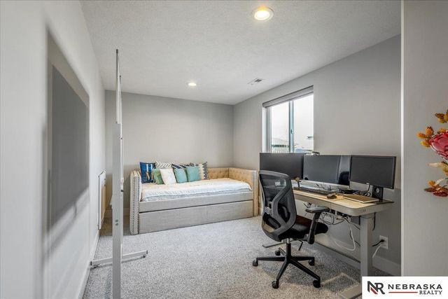 4101 N 191st Street, Elkhorn, NE 68022