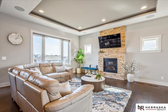 4101 N 191st Street, Elkhorn, NE 68022