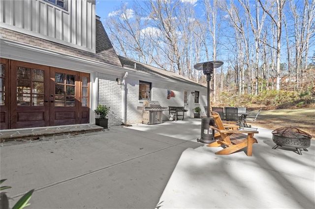 1705 Lilburn Stone Mountain Road, Stone Mountain, GA 30087