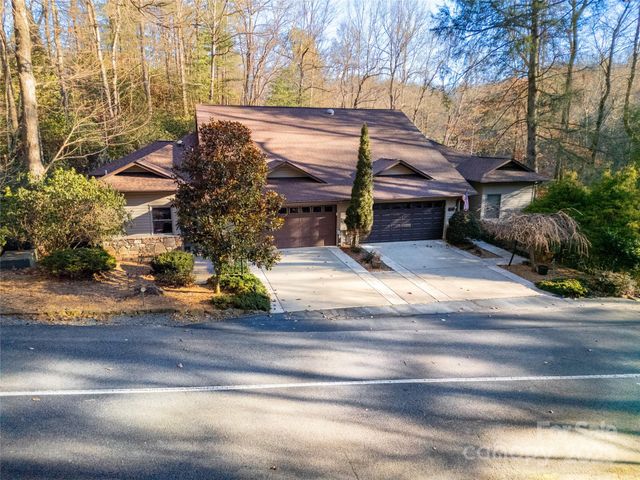 4 Unoga Court, Brevard, NC 28712