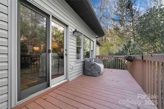 4 Unoga Court, Brevard, NC 28712