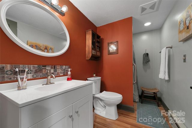 4 Unoga Court, Brevard, NC 28712