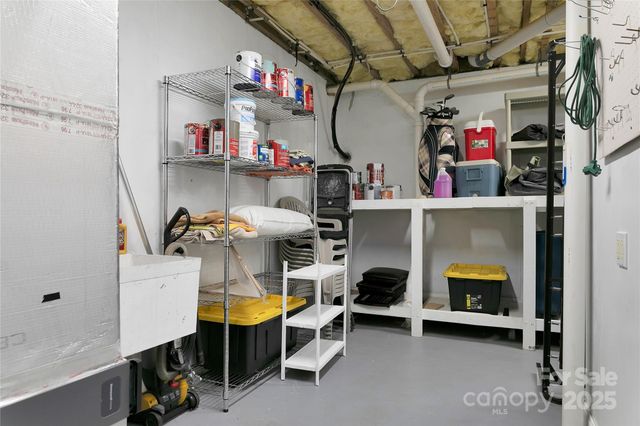 4 Unoga Court, Brevard, NC 28712