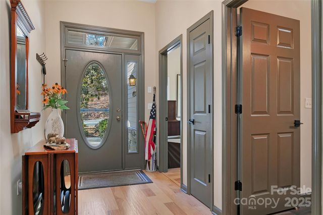 4 Unoga Court, Brevard, NC 28712