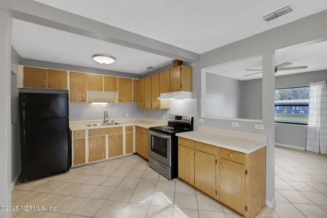 466 AIKEN Road, Jacksonville, FL 32216