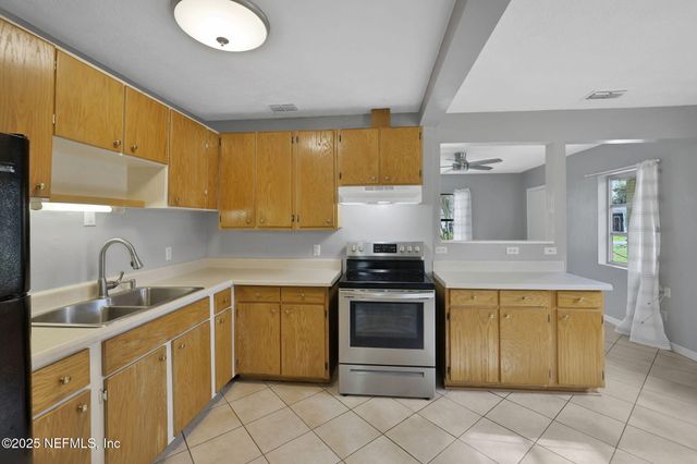 466 AIKEN Road, Jacksonville, FL 32216