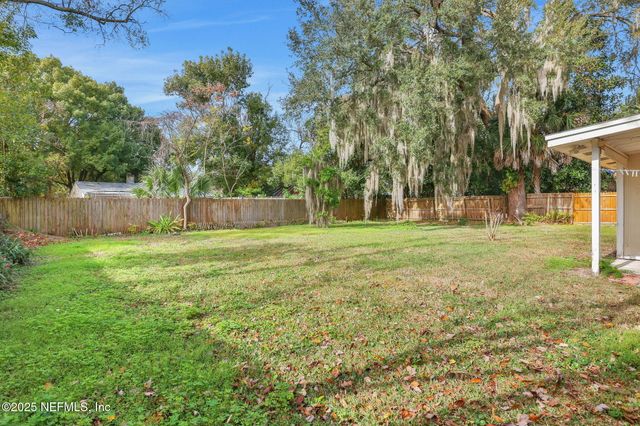 466 AIKEN Road, Jacksonville, FL 32216