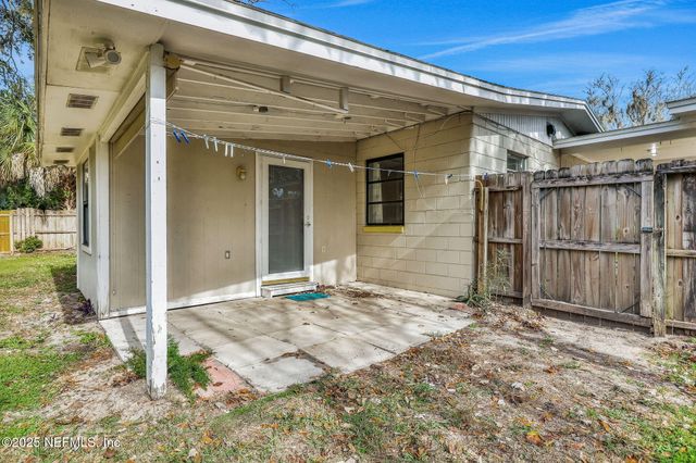 466 AIKEN Road, Jacksonville, FL 32216