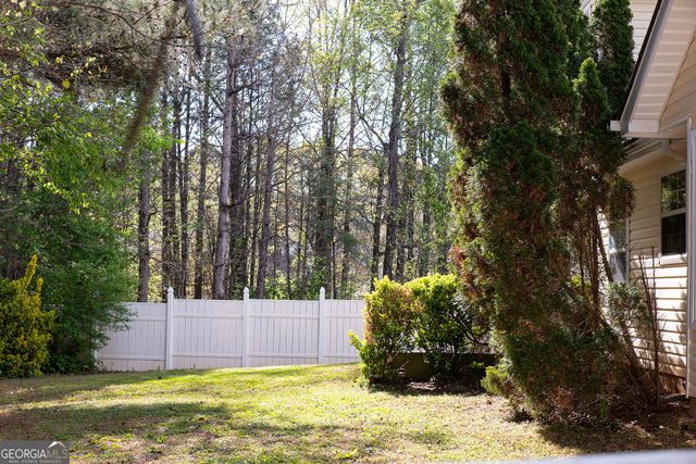 10945 Tara Village Way, Jonesboro, GA 30238