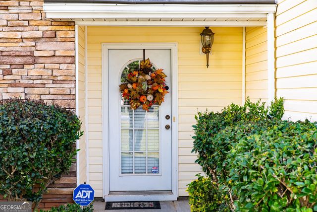 10945 Tara Village Way, Jonesboro, GA 30238