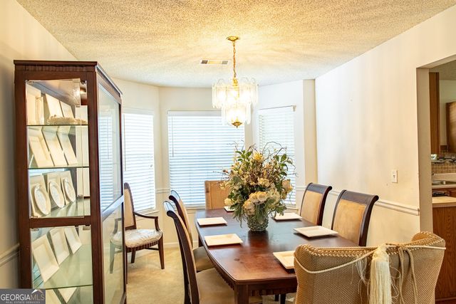 10945 Tara Village Way, Jonesboro, GA 30238