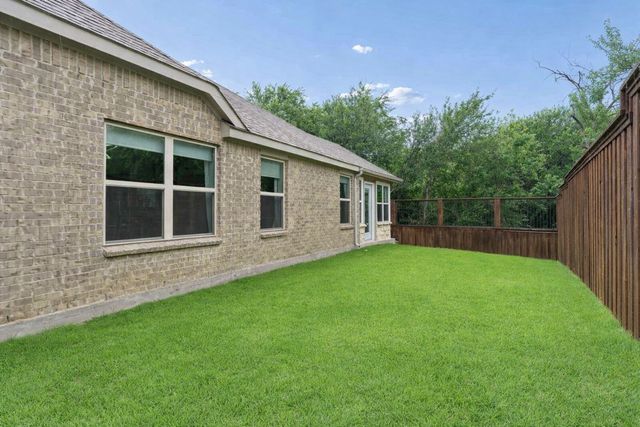 704 Water Garden Circle, Little Elm, TX 75068